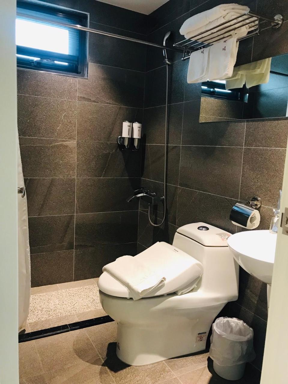 San Yuan Guest House Jinning Экстерьер фото